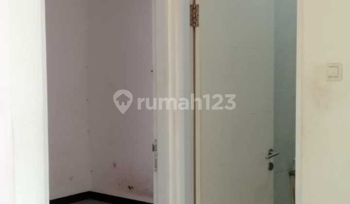 Disewakan Rumah Siap Huni Nyaman Terawat Lokasi di Taman Kopo Indah 5 Cluster Sommerville Bandung 2