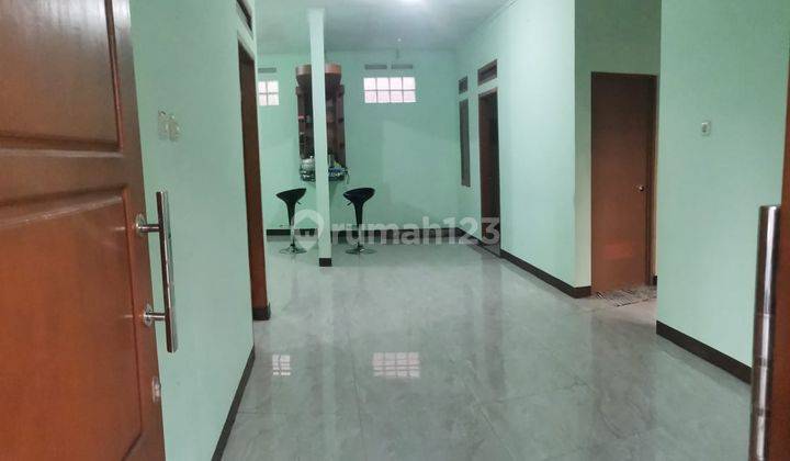 Dijual Rumah Cantik Bagus Terawat di Taman Cibaduyut Indah 1