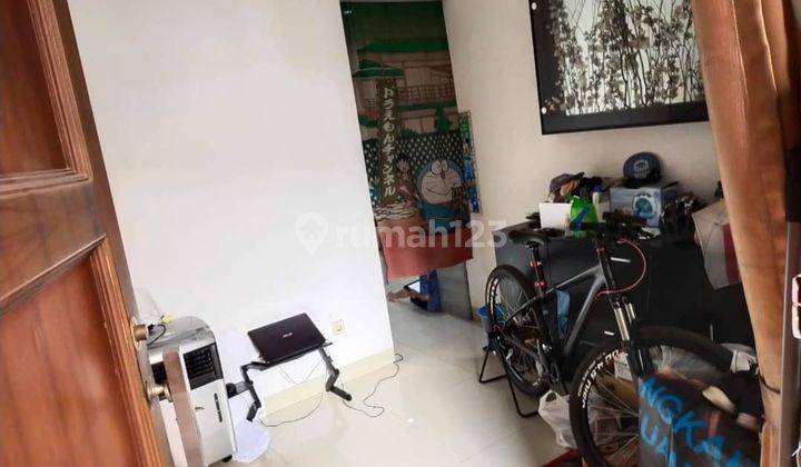 Dijual Rumah 1,5 Lantai Minimalis Nyaman Siap Huni Lokasi di Mekar Wangi Bandung