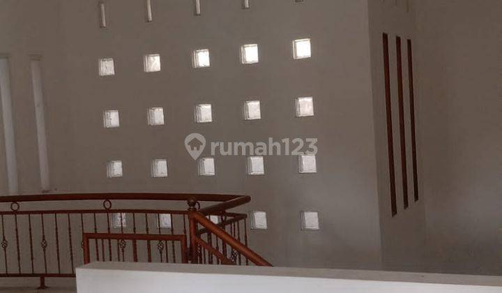 Dijual Rumah 2 Lantai Siap Huni Nyaman Terawat Lokasi di Batununggal Mulia Bandung