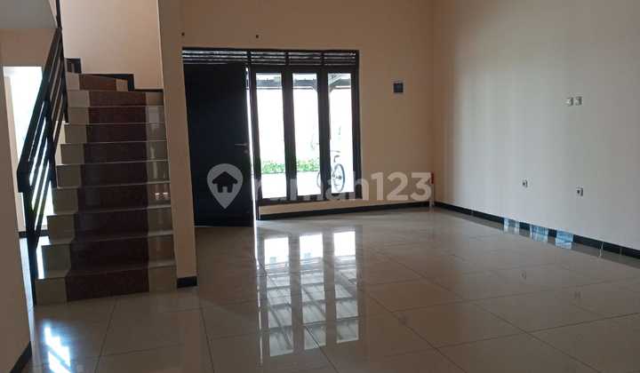 Dijual Rumah Hunian Nyaman Siap Huni Lokasi di Grand Sharon Residence Bandung