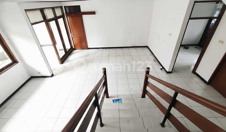 For Rent: House Suitable for Office or Residence in Kopo Melati Bandung