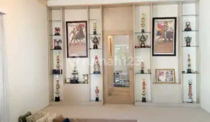 Dijual Rumah Villa Mewah Nyaman Siap Huni Lokasi di Budi Luhur Sayap Setraduta Bandung Dijual Rumah Villa Mewah Nyaman Siap Huni Lokasi di Budi Luhur Sayap Setraduta Bandung