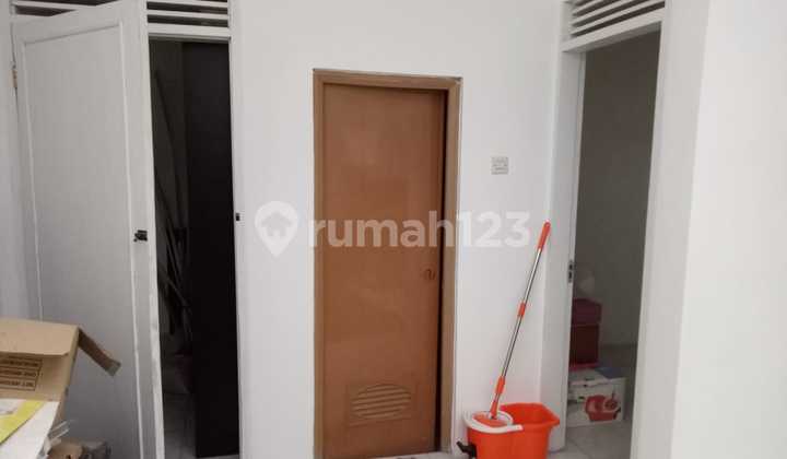 For Sale Semi-Furnished Residential House Ready to Occupy Located in Pasteur, Bandung 2