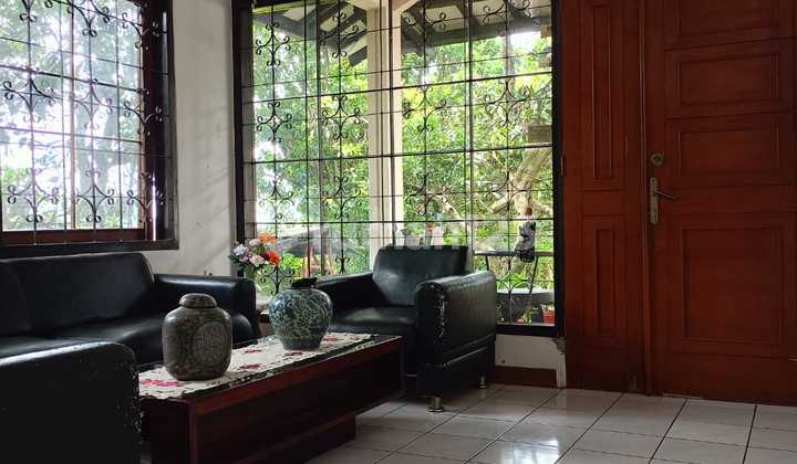 Dijual Rumah Nyaman Siap Huni Lokasi di Komplek Gegerkalong Permai Bandung