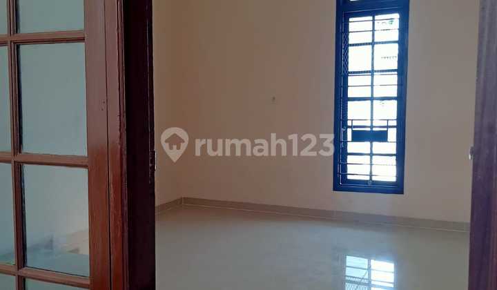 For Sale New Hook Ready to Live Minimalist House in Strategic Location at Taman Rahayu 2 Bandung 1