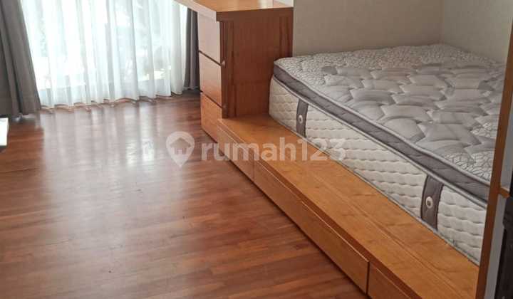 Disewakan Rumah Nyaman Siap Huni Lokasi Bagus di Kota Baru Parahyangan Bandung 2