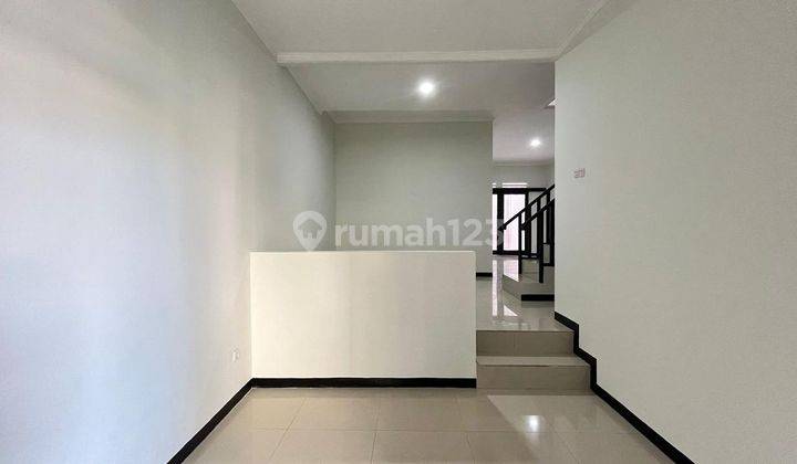 Dijual Rumah Minimalis Siap Huni Full Renovasi di Ciwaruga Bandung 2