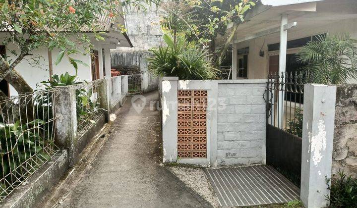 Disewa Rumah Nyaman Siap Huni Full Furnish Lokasi di Ciumbuleuit Bandung 2