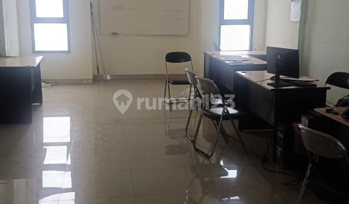 Dijual Ruko 3 Lantai Nyaman Siap Pakai Lokasi di Batununggal Bandung