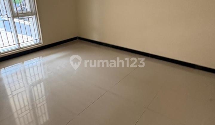 Dijual Rumah Nyaman Siap Huni Lokasi di Taman Kopo Indah 5 Bandung
