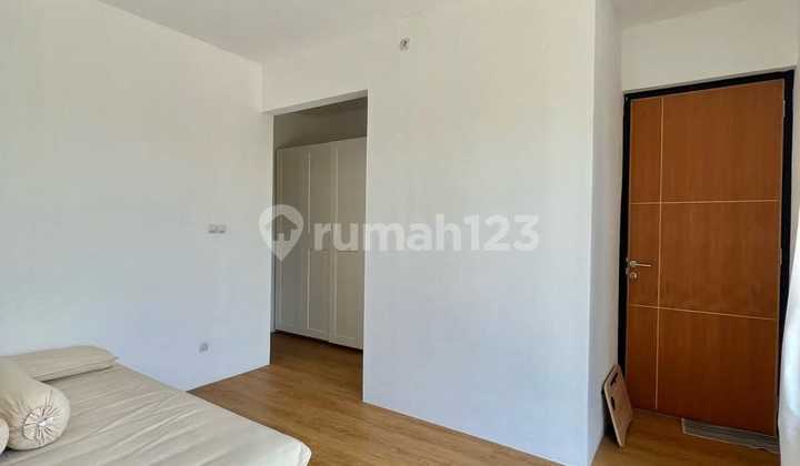 Dijual Rumah 2 Lantai Siap Huni Nyaman Terawat Minimalis Lokasi di Greenland Ciwaruga Bandung 2