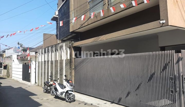Dijual Rumah Full Furnish Siap Huni Lokasi strategis di Ancol Barat Bandung