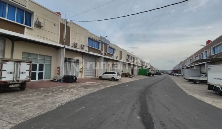 1 Warehouse Unit, Hook Bci Industrial Park, Tanjung Sengkuang, Batu Ampar, Batam