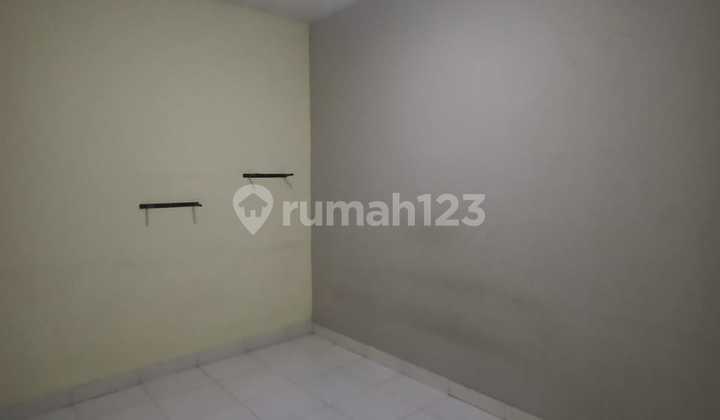 Rumah 2 lantai Full Renovasi Baloi Graha 2 9