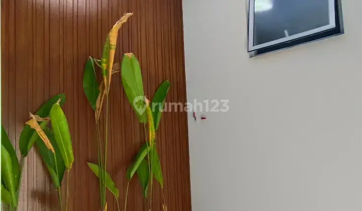 Rumah Cantik Full Renovasi 1Lantai Siap Huni Hadap Selatan Royal Grande Batam Centre 6