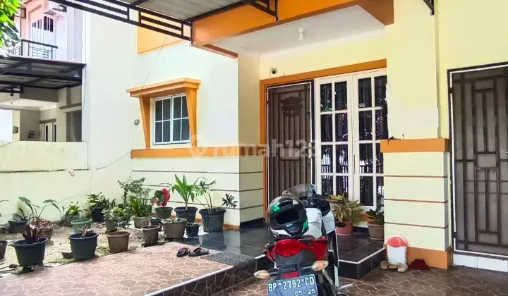 Rumah 2 Lantai Siap Huni Hadap Barat Daya Taman Dutamas, Batam Center 2