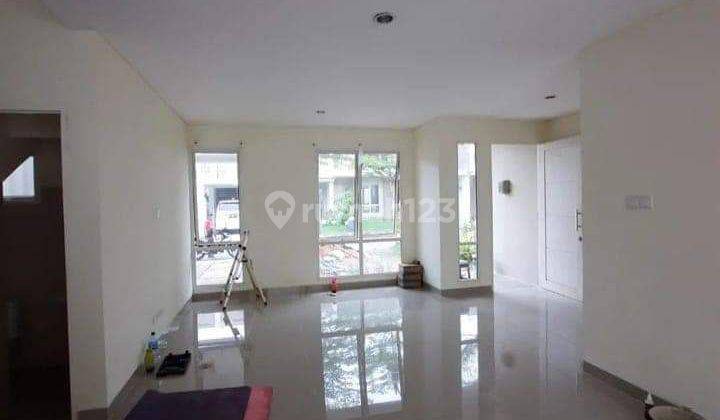 Rumah 2Lantai Standard Developer (Hadap Timur Laut) ORCHARD PARK CLUSTER 2