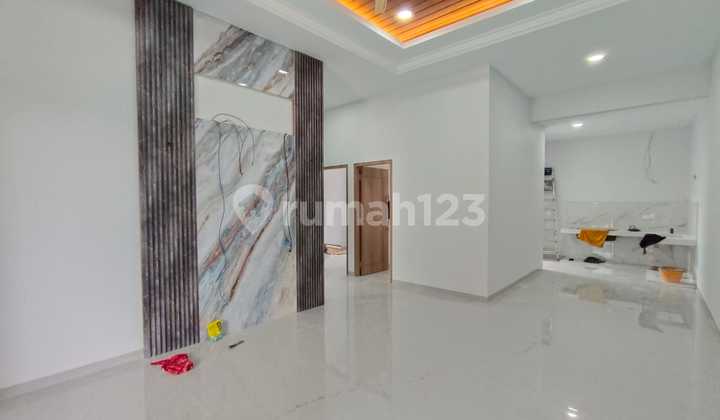 For Sale: 1-Story House Ready to Occupy & Newly Ready for Renovation in Beverly Park, Batam Center 2