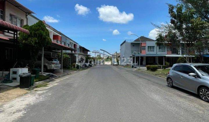 Rumah 2lantai Siap Huni Di Livia Garden, Batam Centre 2