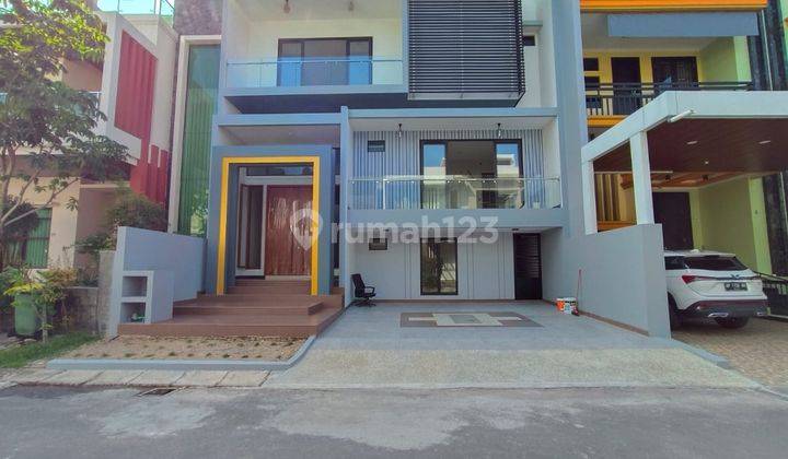 Dijual‼️rumah 2 Lantai Baru Siap Renovasi Sukajadi