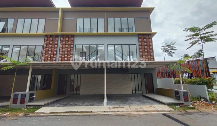 Rumah Hook 3lantai The Icon Residence Rumah Hook 3lantai The Icon Residence