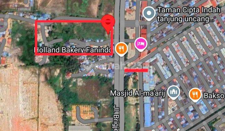 Lahan Siap Bangun Peruntukan industri Berada Di Lokasi *Jl.Brigjen Katamso Tanjung Uncang* 1