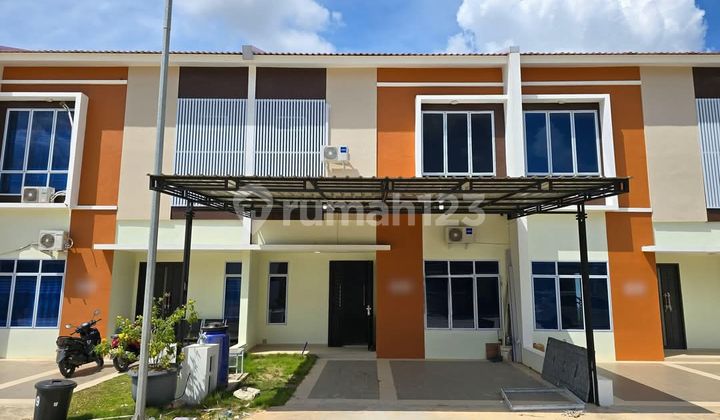 2-Story Ready-to-Occupy Semi-Furnished House in Golden City Residence 2 2