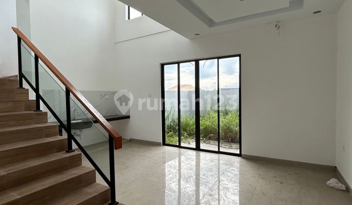 3-Story Standard Developer House The Icon Residence 2