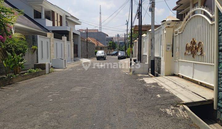 Rumah Tengah Kota Siap Huni Bagus di Jalan Mawar 2