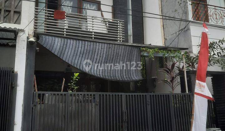 Rumah Murah 5 Menit Ke Gandaria City Di Jl. Praja Dalam Kebayoran 1