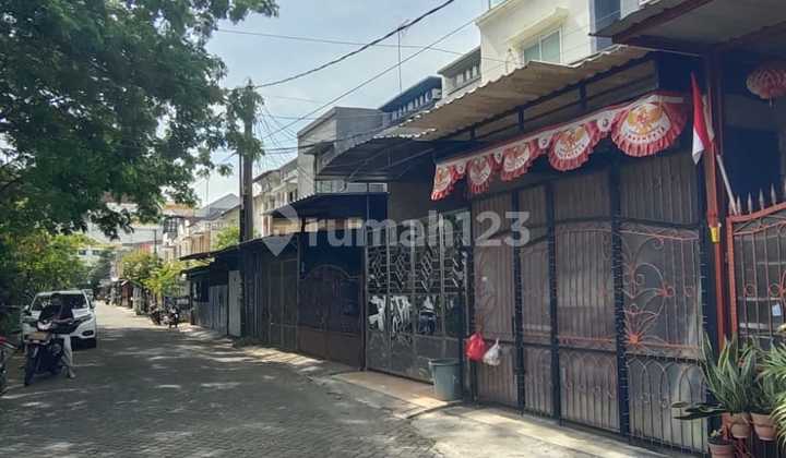 Rumah Strategis di Permata Taman Palem Termurah 2