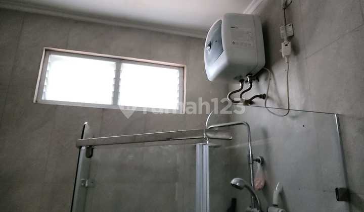 Rumah di Jl. Purnama 2, Gg. Usaha Bersama 10