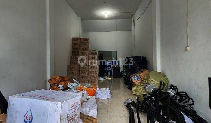 Ruko 2,5 Lantai di Jl. Kenari, Kota Pontianak 8