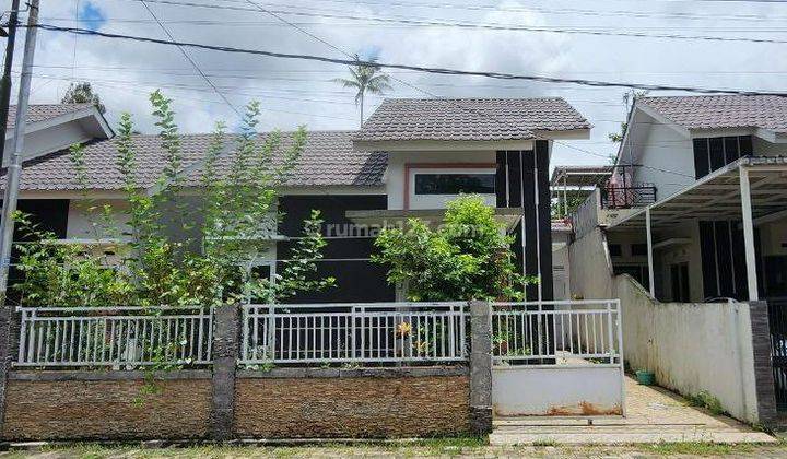 Rumah di Jl. Karya, Komplek Harmony Park 1