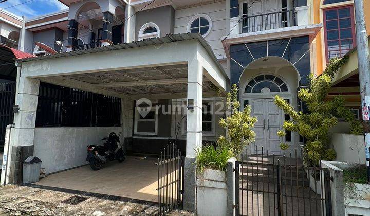 Dijual Rumah Siap Huni di Jl. Abdurahman Saleh 1