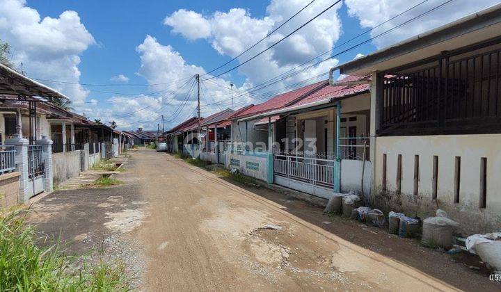 Dijual Rumah Bersi Siap Huni di Jl. Desa Kapur, Komp. Villa Raya 2