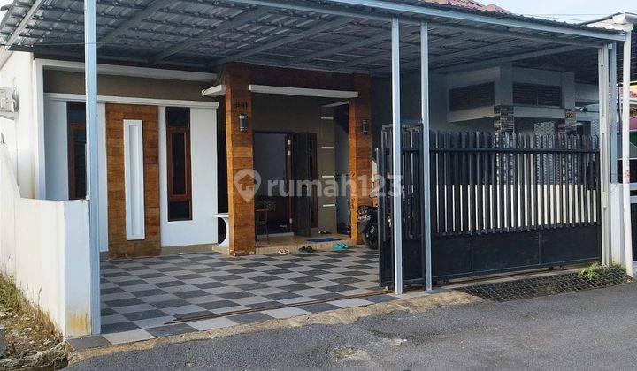 Dijual Rumah Siap Huni di Jl. Paris 2, Gg. Sabda Alam 1