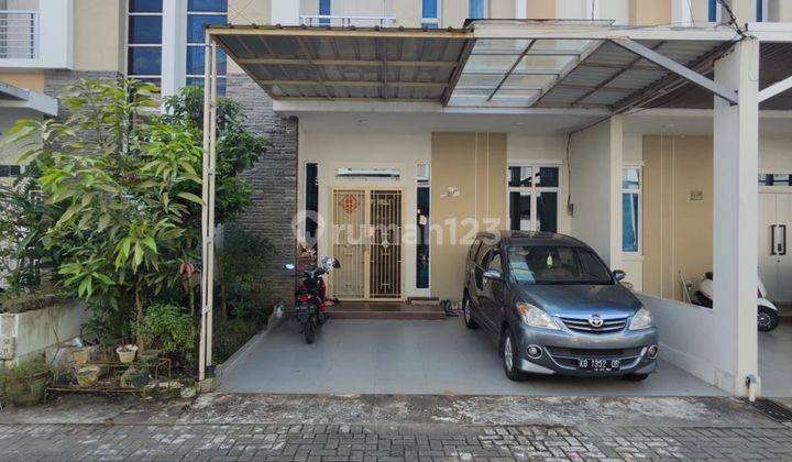 Dijual Rumah di Jl. Karya Baru, Komp. Sunrise Residence 1