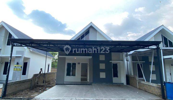 Dijual Rumah Siap Huni One Gate di Jl. Karya 1