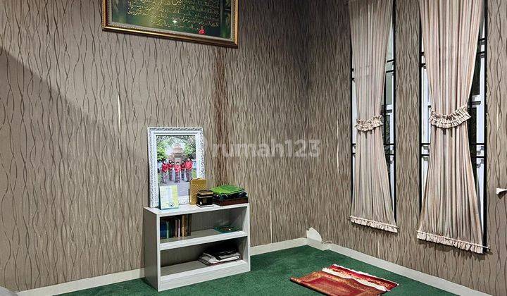 Dijual Rumah Mewah di Jl. Purnama 1, Gg. Perintis Jaya 2