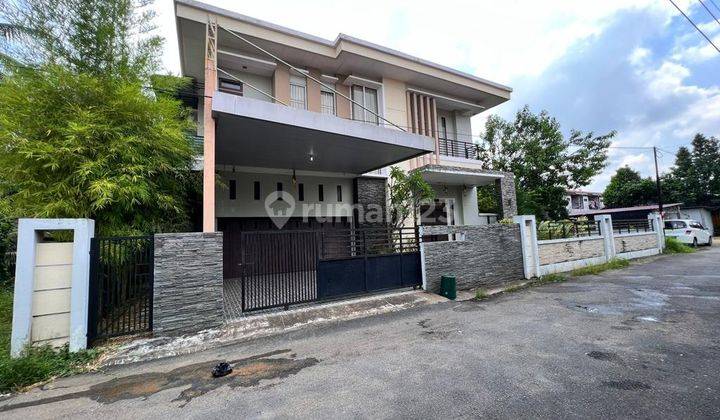 Dijual Rumah Mewah di Jl. Purnama 1, Gg. Perintis Jaya 1