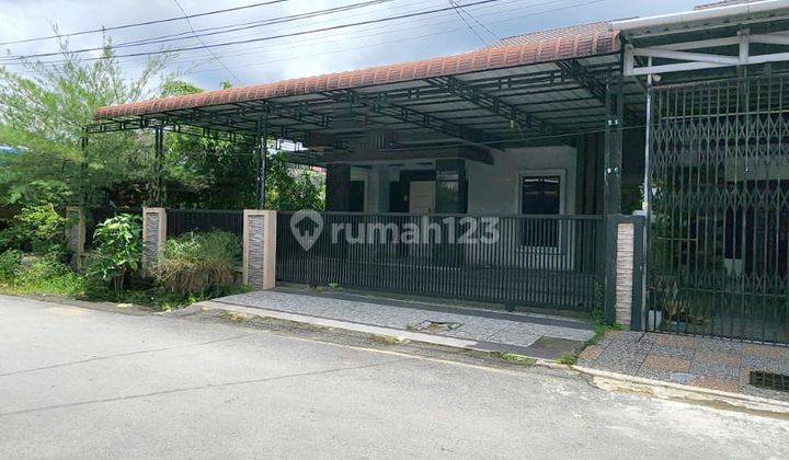 Dijual Rumah Siap Huni di Jl. Natakusuma Dr. Wahidin 1