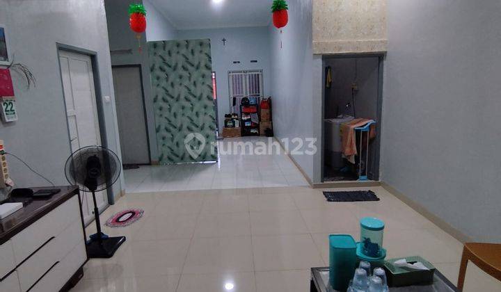 Dijual Rumah Siap Huni di Jl. Serdam, Komp. Spk 2