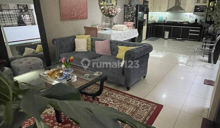 Rumah 2 Lantai Sudah Renovasi Dekat Dengan Tol 2