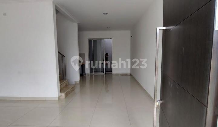 Rumah Bagus 2 Lantai Depan Taman Di Cluster Piano Golf Island Pik