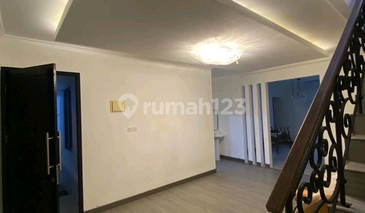 Rumah 2 Lantai Siap Huni Di Cluster Michelia Gading Serpong