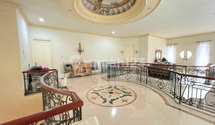 Luxury House Ready to Occupy on Jl Boulevard Raya Lippo Karawaci 2