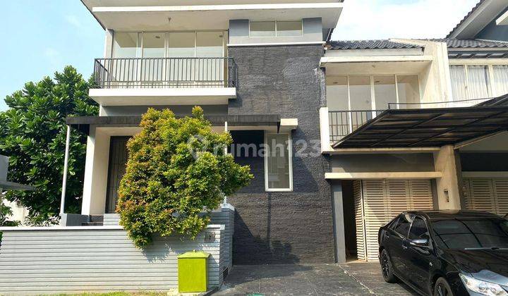 Rumah Cantik Siap Huni Hoek di Cluster Residence One BSD 1