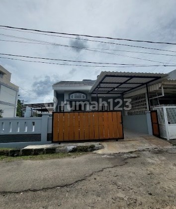 Rumah Hook Jalan Utama Sektor 6 Gading Serpong Siap Huni Rumah Hook Jalan Utama Sektor 6 Gading Serpong Siap Huni